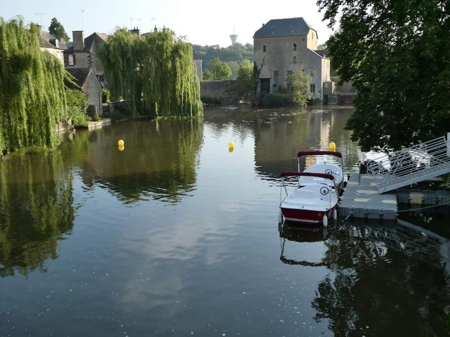 Maison Renovee Atoue Loc Villa Fresnay-sur-Sarthe Esterno foto