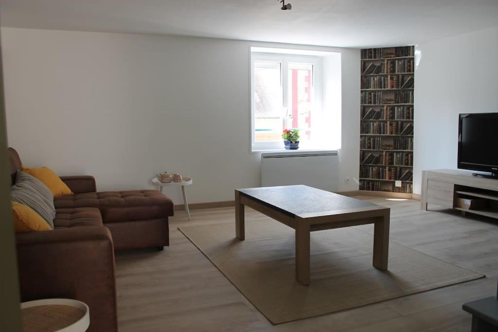 Maison Renovee Atoue Loc Villa Fresnay-sur-Sarthe Esterno foto